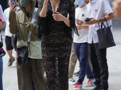 黑色透明长裙写真合集｜高清优雅风格摄影