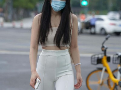 P0351 白裤女子【538P8V】